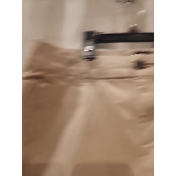 Gap Women's Relaxed‎  Girlfriend Shorts QLS08985 3.5-Inch Inseam Shorts - Picture 2 of 7